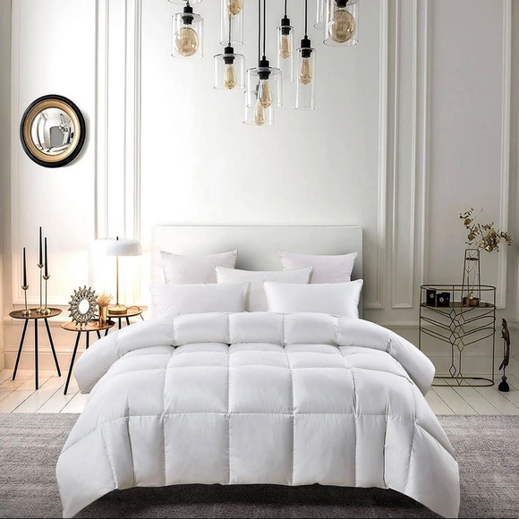 Serta Other - NEW never opened, Serta All Season Goose Feather & Down Fiber Comforter